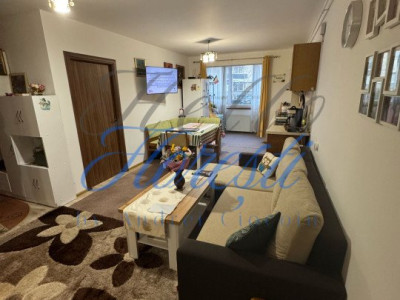 Apartament 3 camere, 67 mp, zona Florilor